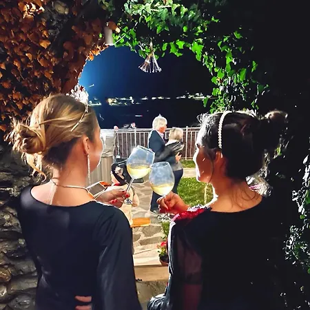 Foppoli Castle, Private 11Th Century Fortress With Panoramic View, Sauna And Hot Tub Overlooking The Valtellina Mazzo di Valtellina Exterior photo