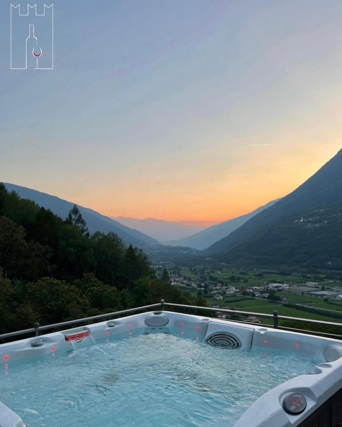 Villa Foppoli Castle, Private 11th Century Fortress With Panoramic View, Sauna And Hot Tub Overlooking The Valtellina