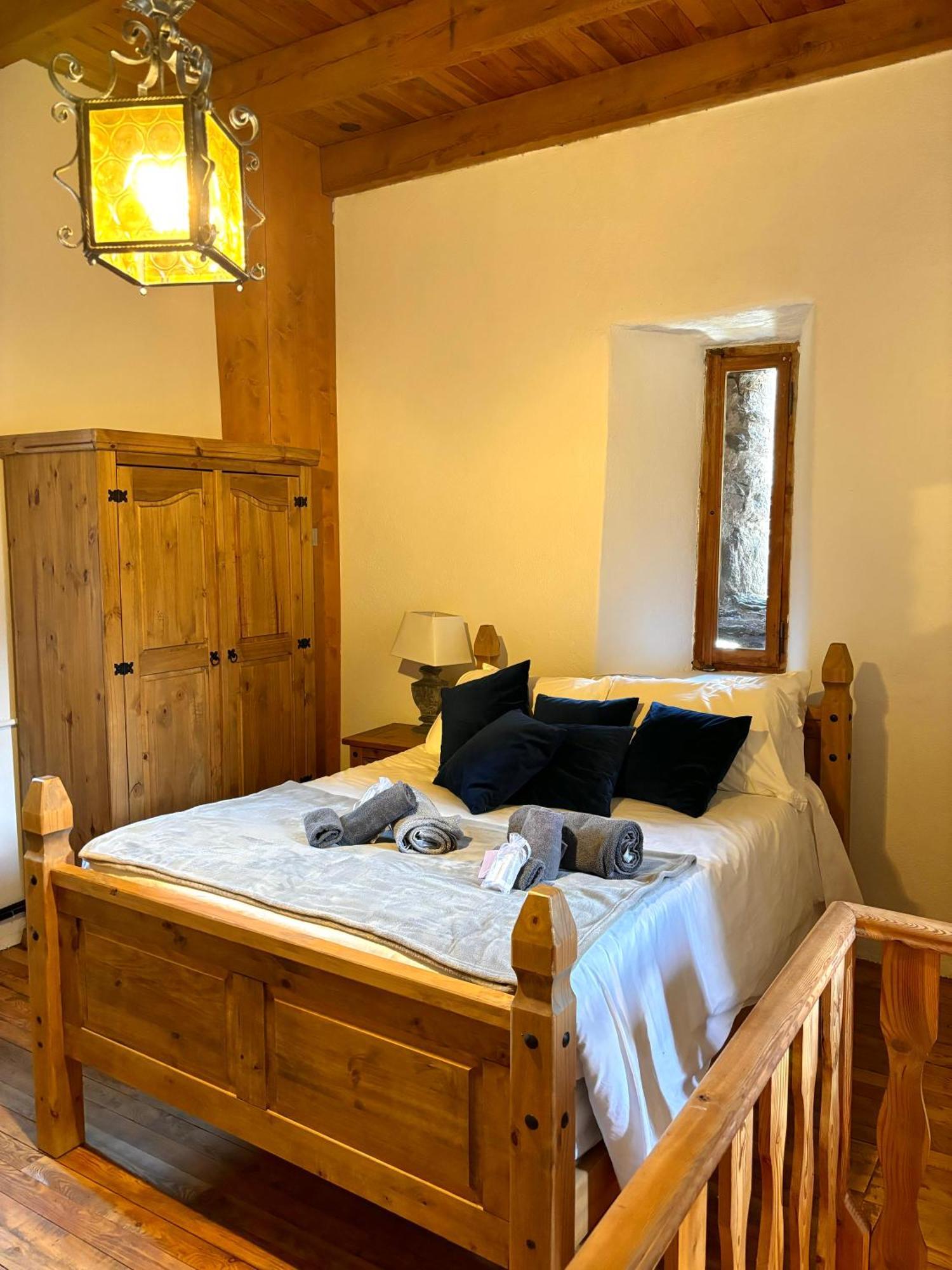 Foppoli Castle, Private 11th Century Fortress With Panoramic View, Sauna And Hot Tub Overlooking The Valtellina * Mazzo di Valtellina
