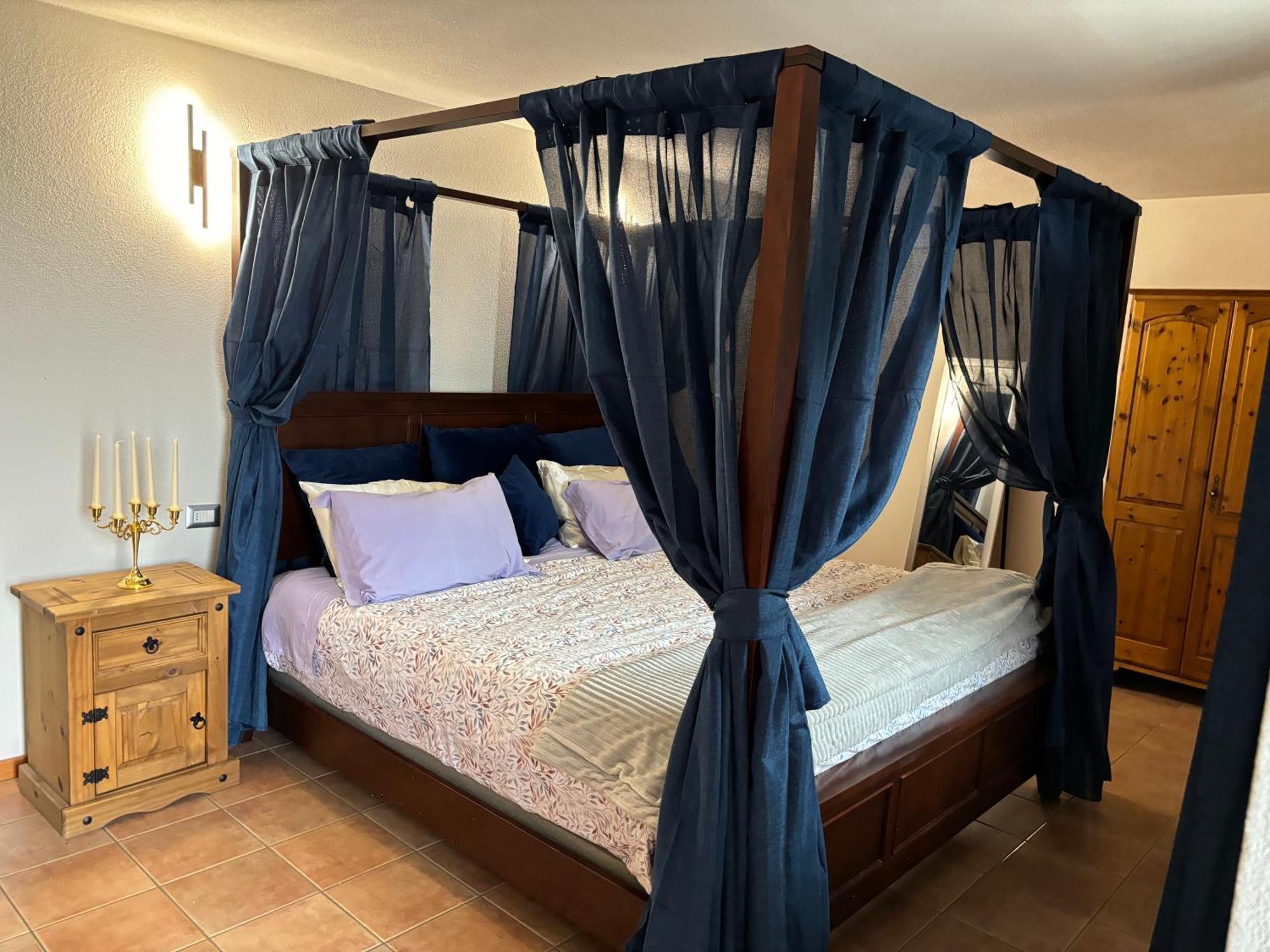 Foppoli Castle, Private 11th Century Fortress With Panoramic View, Sauna And Hot Tub Overlooking The Valtellina * Mazzo di Valtellina